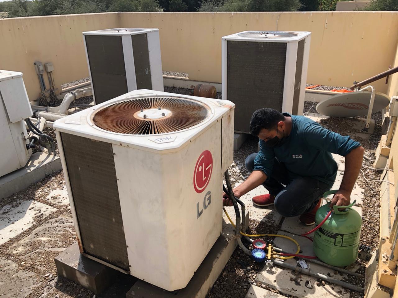 AC servicing dubai